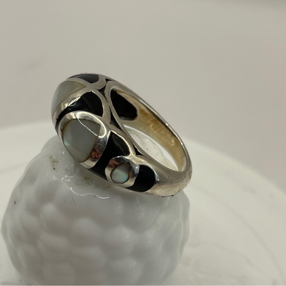 vintage sterling 925 silver handmade cocktail band ring with white enamel inlay - Picture 1 of 8